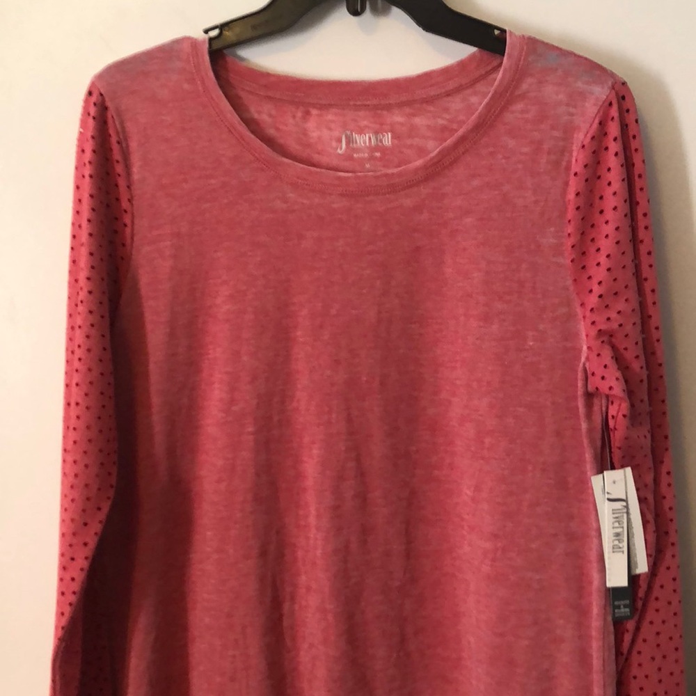 NWT Silverwear size Med long sleeved top